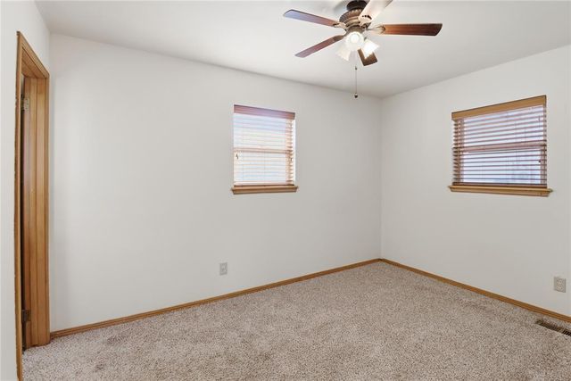 310 N Park Road, Hobart, OK 73651