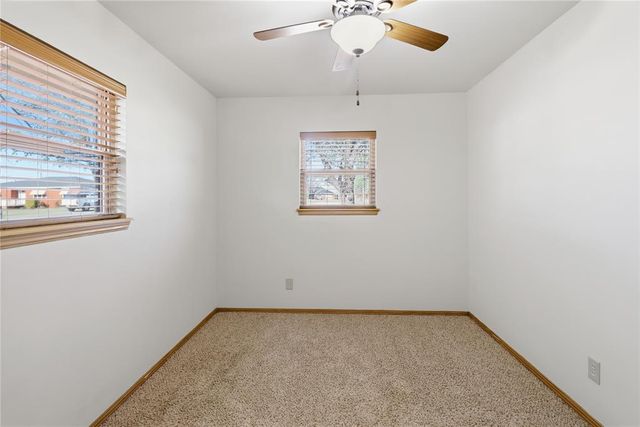 310 N Park Road, Hobart, OK 73651