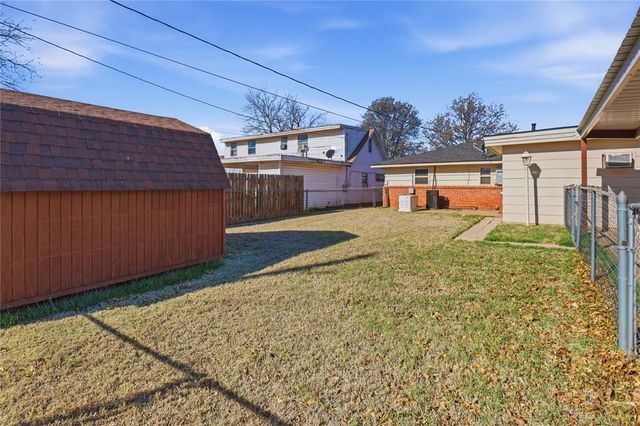 310 N Park Road, Hobart, OK 73651