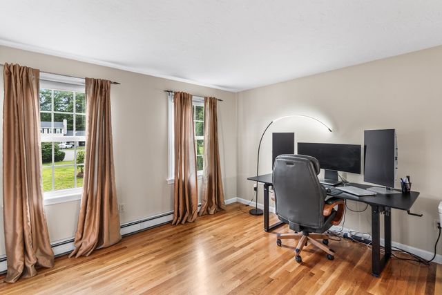 16 Jasmine Rd, Medway, MA 02053