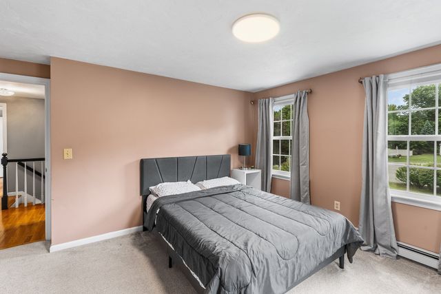 16 Jasmine Rd, Medway, MA 02053