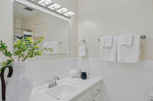 153 Shipley Avenue, Daly City, CA 94015
