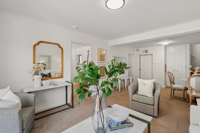 153 Shipley Avenue, Daly City, CA 94015