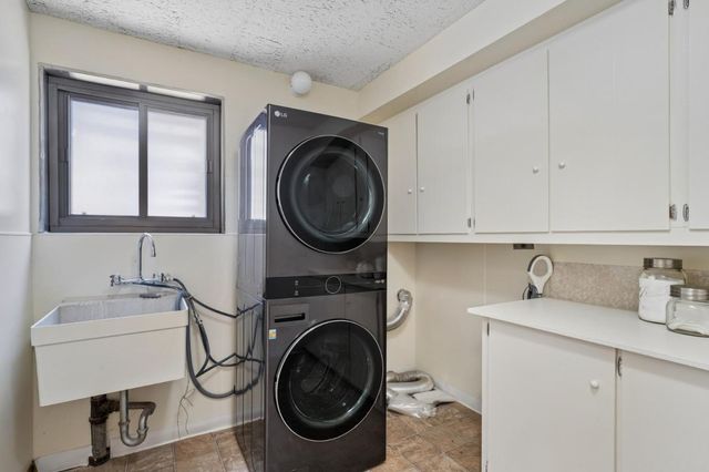 153 Shipley Avenue, Daly City, CA 94015