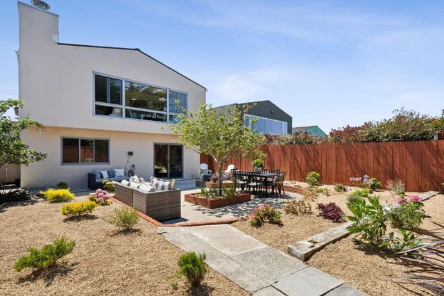 153 Shipley Avenue, Daly City, CA 94015
