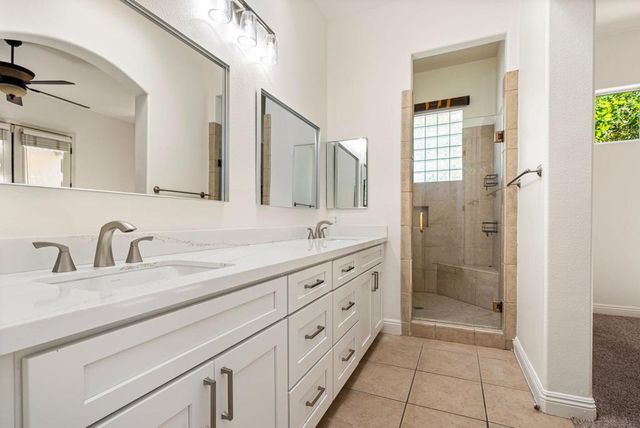 53600 Avenida Diaz, La Quinta, CA 92253