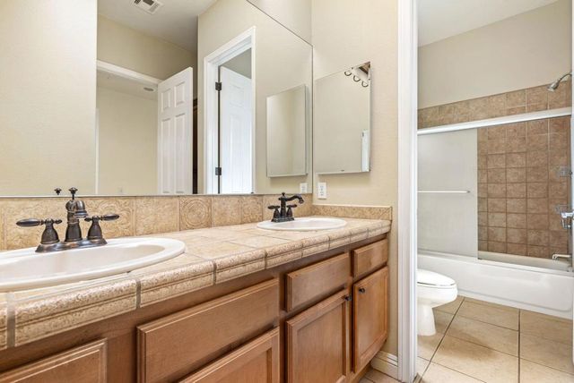 53600 Avenida Diaz, La Quinta, CA 92253