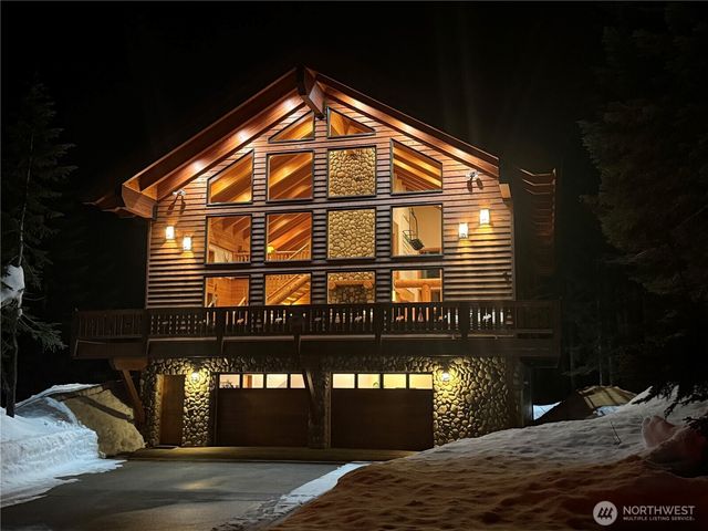 27 Alpental Strasse, Snoqualmie Pass, WA 98068