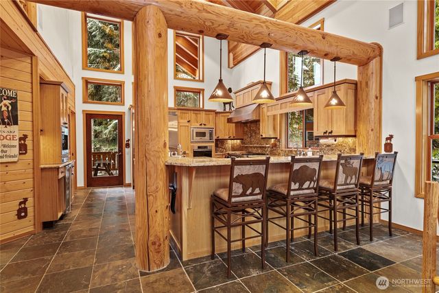 27 Alpental Strasse, Snoqualmie Pass, WA 98068