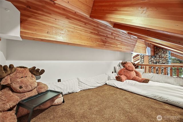 27 Alpental Strasse, Snoqualmie Pass, WA 98068