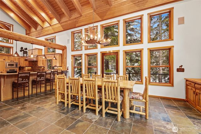 27 Alpental Strasse, Snoqualmie Pass, WA 98068