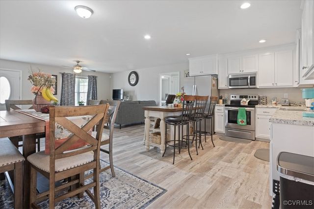 3873 Perthshire Ln, Colonial Heights, VA 23834