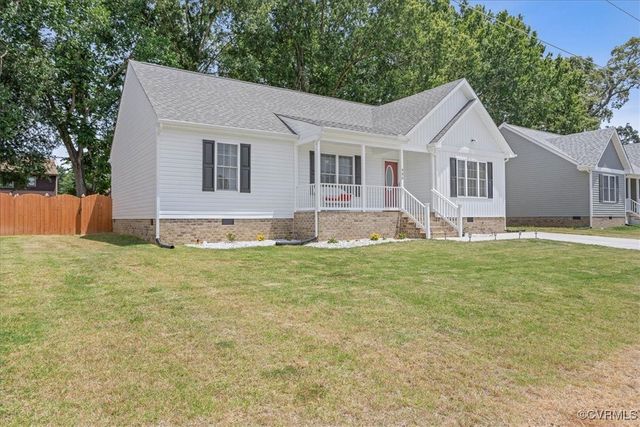 3873 Perthshire Ln, Colonial Heights, VA 23834