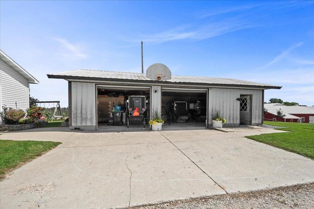 W1731 Kiel ROAD, New Holstein, WI 53061