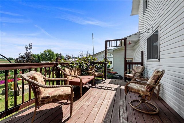 W1731 Kiel ROAD, New Holstein, WI 53061