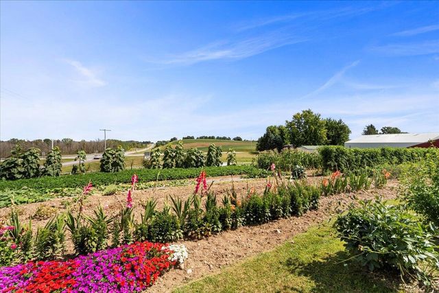 W1731 Kiel ROAD, New Holstein, WI 53061