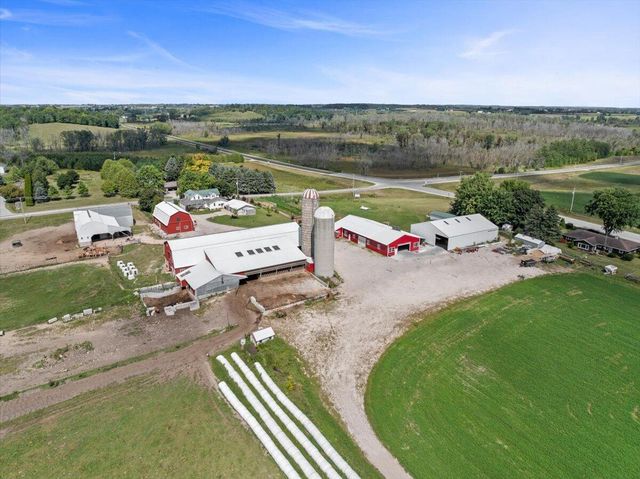 W1731 Kiel ROAD, New Holstein, WI 53061