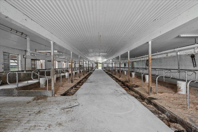 W1731 Kiel ROAD, New Holstein, WI 53061