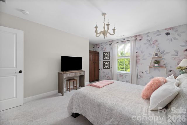 123 Country Lake Drive, Mooresville, NC 28115
