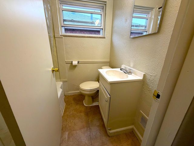 616 S Hague Avenue, Columbus, OH 43204