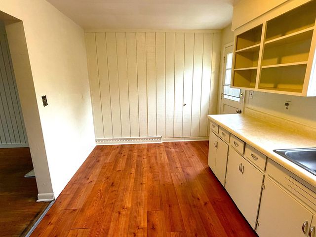 616 S Hague Avenue, Columbus, OH 43204