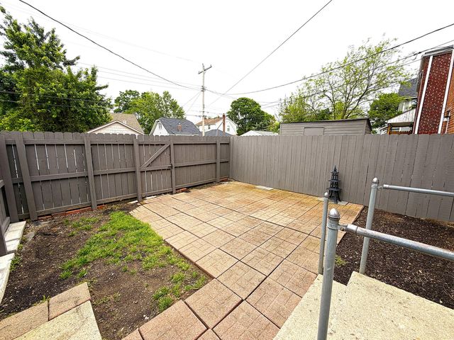 616 S Hague Avenue, Columbus, OH 43204