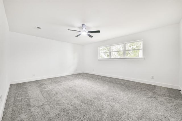 18610 Martinique Drive, Houston, TX 77058