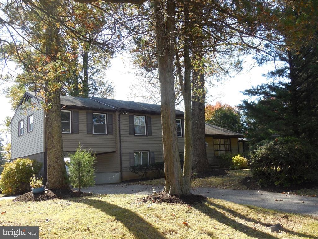 607 CHURCH RD, Reisterstown, MD 21136