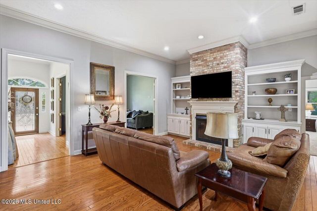 217 Oak Hollow Drive, Madison, MS 39110