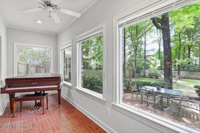 217 Oak Hollow Drive, Madison, MS 39110