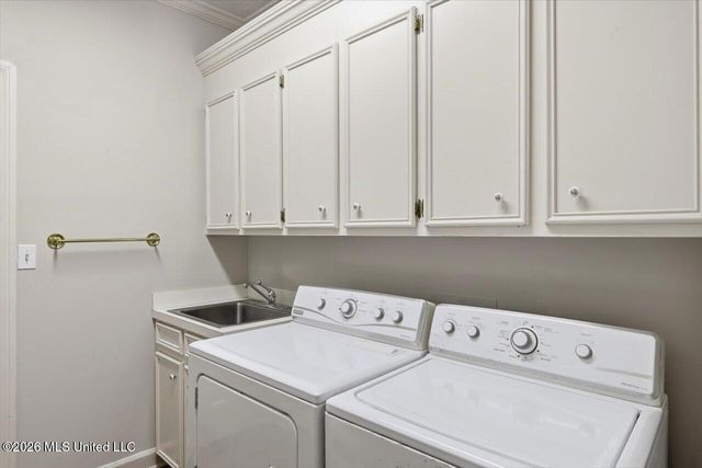 217 Oak Hollow Drive, Madison, MS 39110