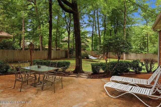 217 Oak Hollow Drive, Madison, MS 39110