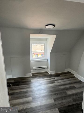 926 MUHLENBERG ST, Reading, PA 19602