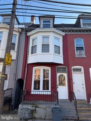926 MUHLENBERG ST, Reading, PA 19602