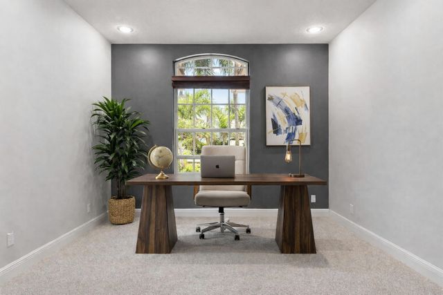 432 Savoie Drive, Palm Beach Gardens, FL 33410