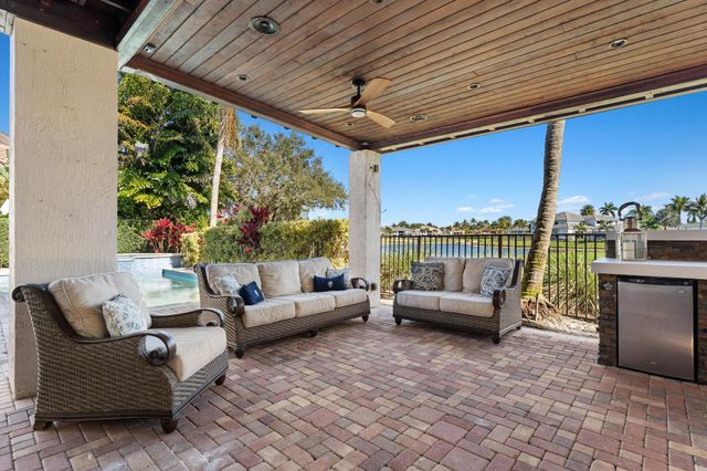432 Savoie Drive, Palm Beach Gardens, FL 33410