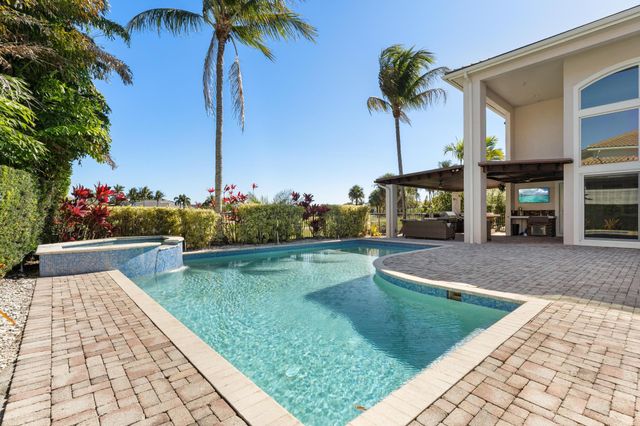 432 Savoie Drive, Palm Beach Gardens, FL 33410