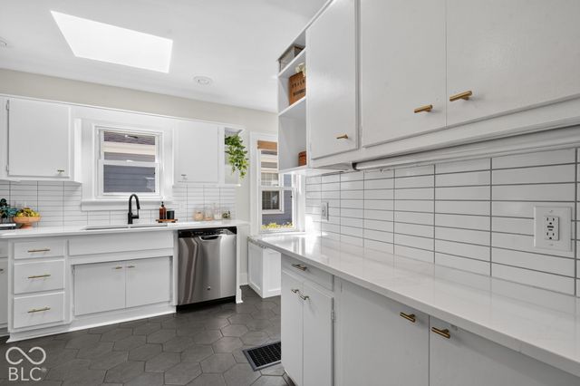 6105 Kingsley Drive, Indianapolis, IN 46220