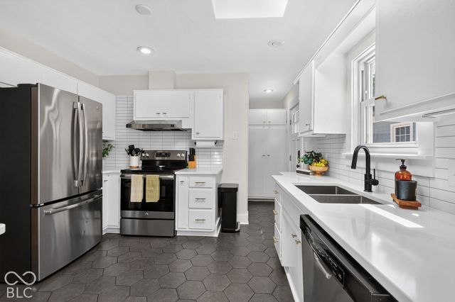 6105 Kingsley Drive, Indianapolis, IN 46220
