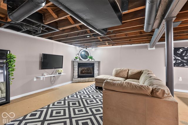 6105 Kingsley Drive, Indianapolis, IN 46220