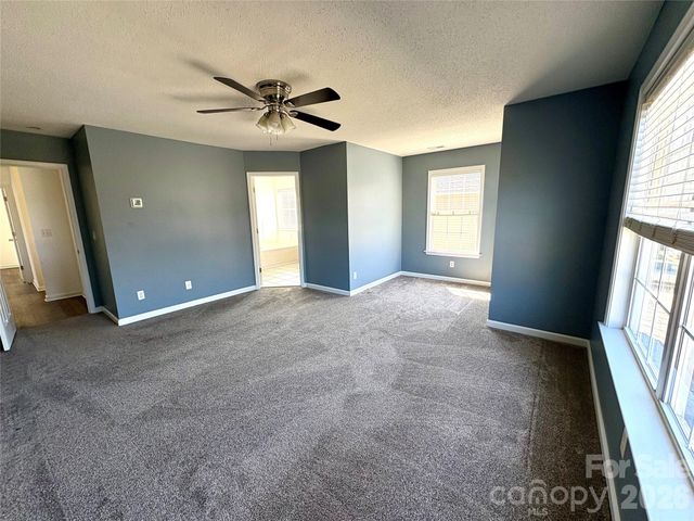 89 Woodfern Road, Fletcher, NC 28732
