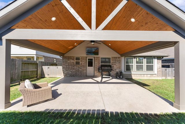 16110 Dockside Street, Crosby, TX 77532