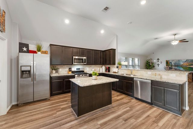 16110 Dockside Street, Crosby, TX 77532