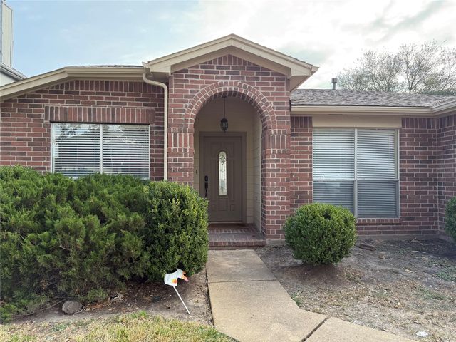 16619 E Ridgewalk Drive, Houston, TX 77053