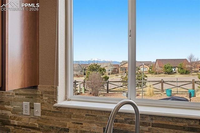 6612 Big Leaf Lane, Colorado Springs, CO 80927