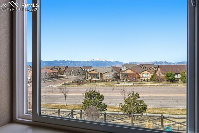 6612 Big Leaf Lane, Colorado Springs, CO 80927