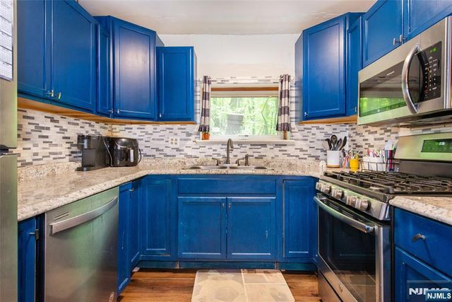 51 Poplar Grove Terrace, West Milford, NJ 07480