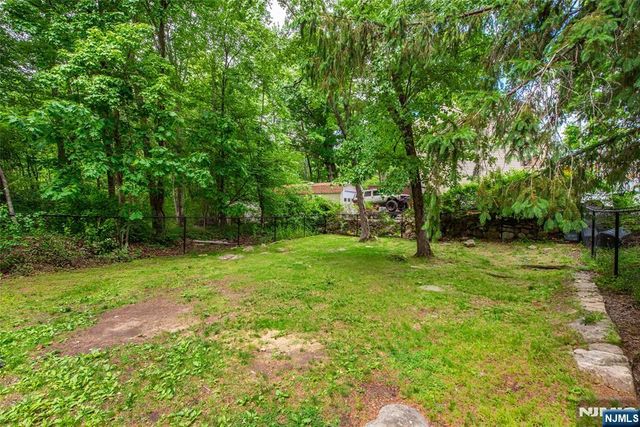 51 Poplar Grove Terrace, West Milford, NJ 07480
