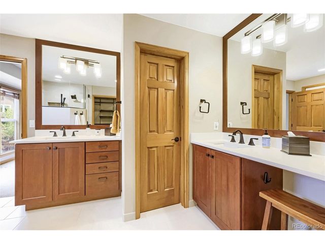 1564 Meadowlark Ln, Golden, CO 80403