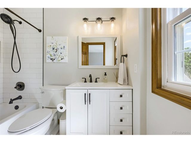 1564 Meadowlark Ln, Golden, CO 80403